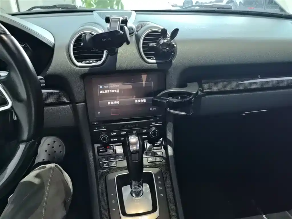 Porsche 718 2018 Cayman 2.0T фото 13