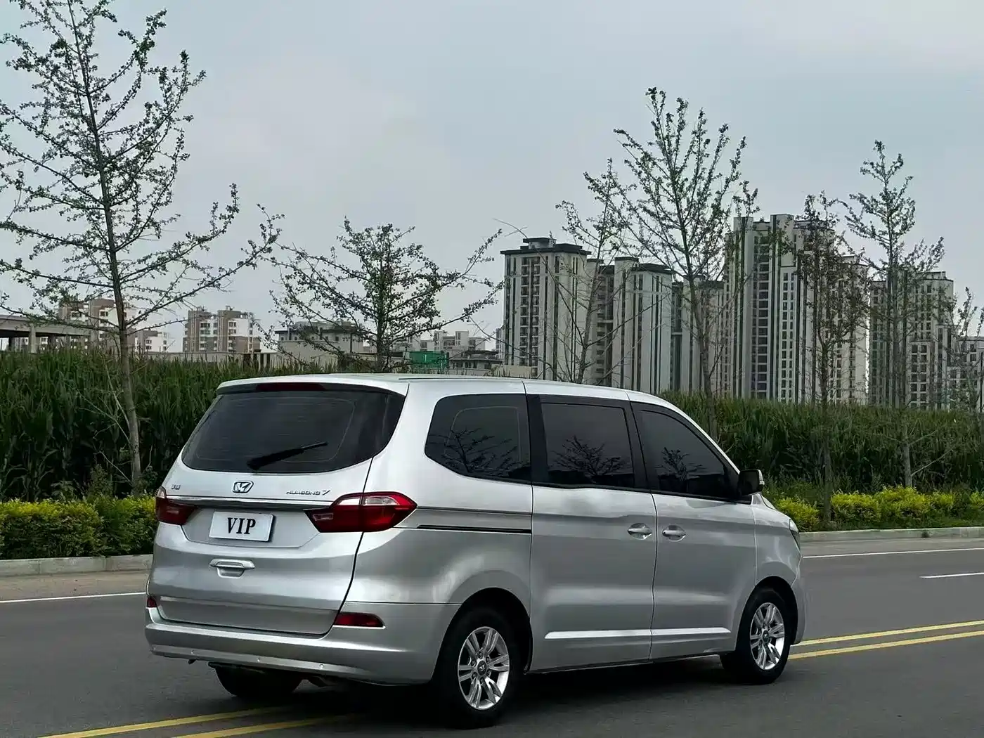 Huasong 7 2015 2015 2.0T Automatic Comfort
