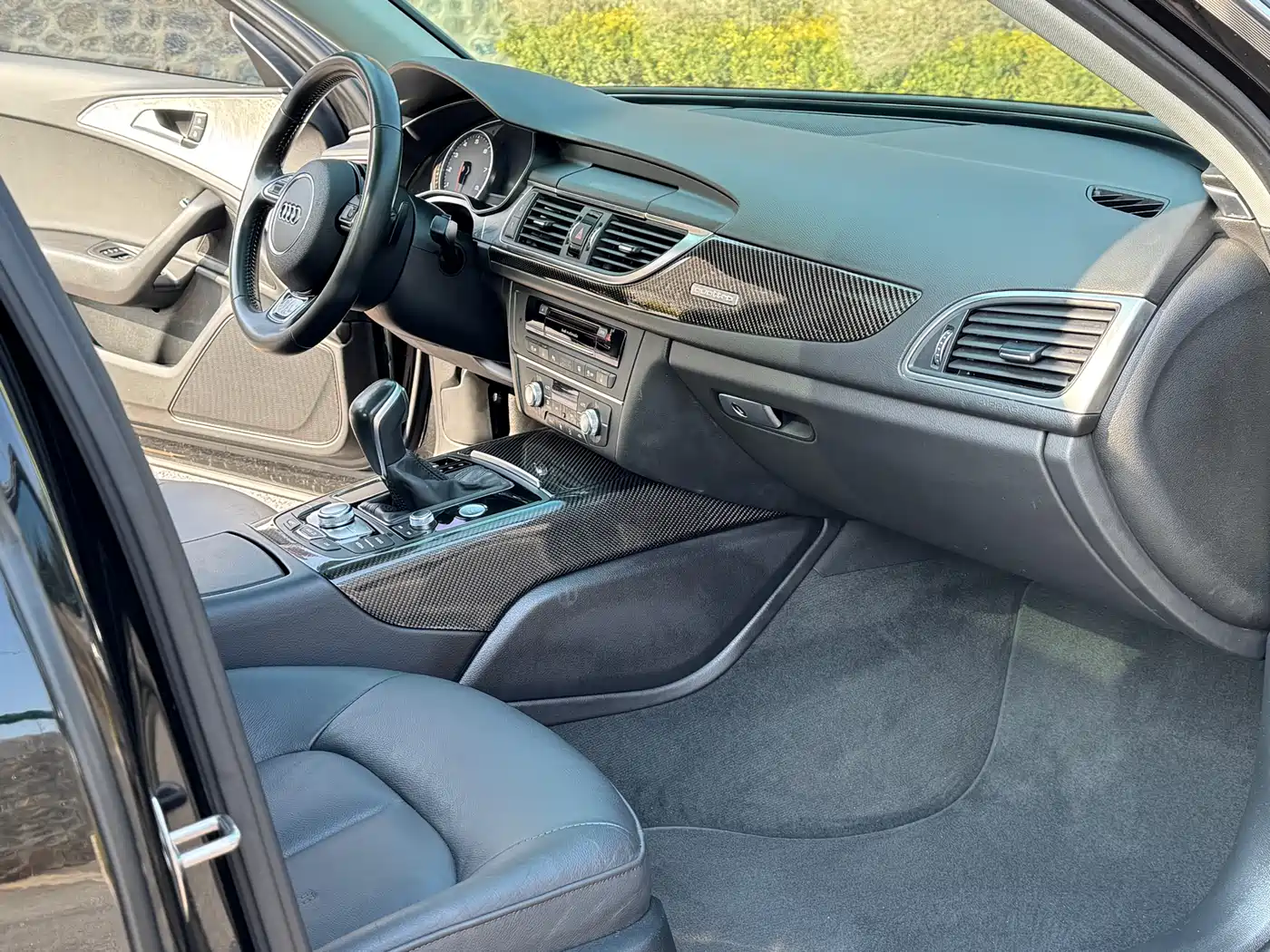 Audi A6L 2017 50 TFSI quattro Luxury фото 10