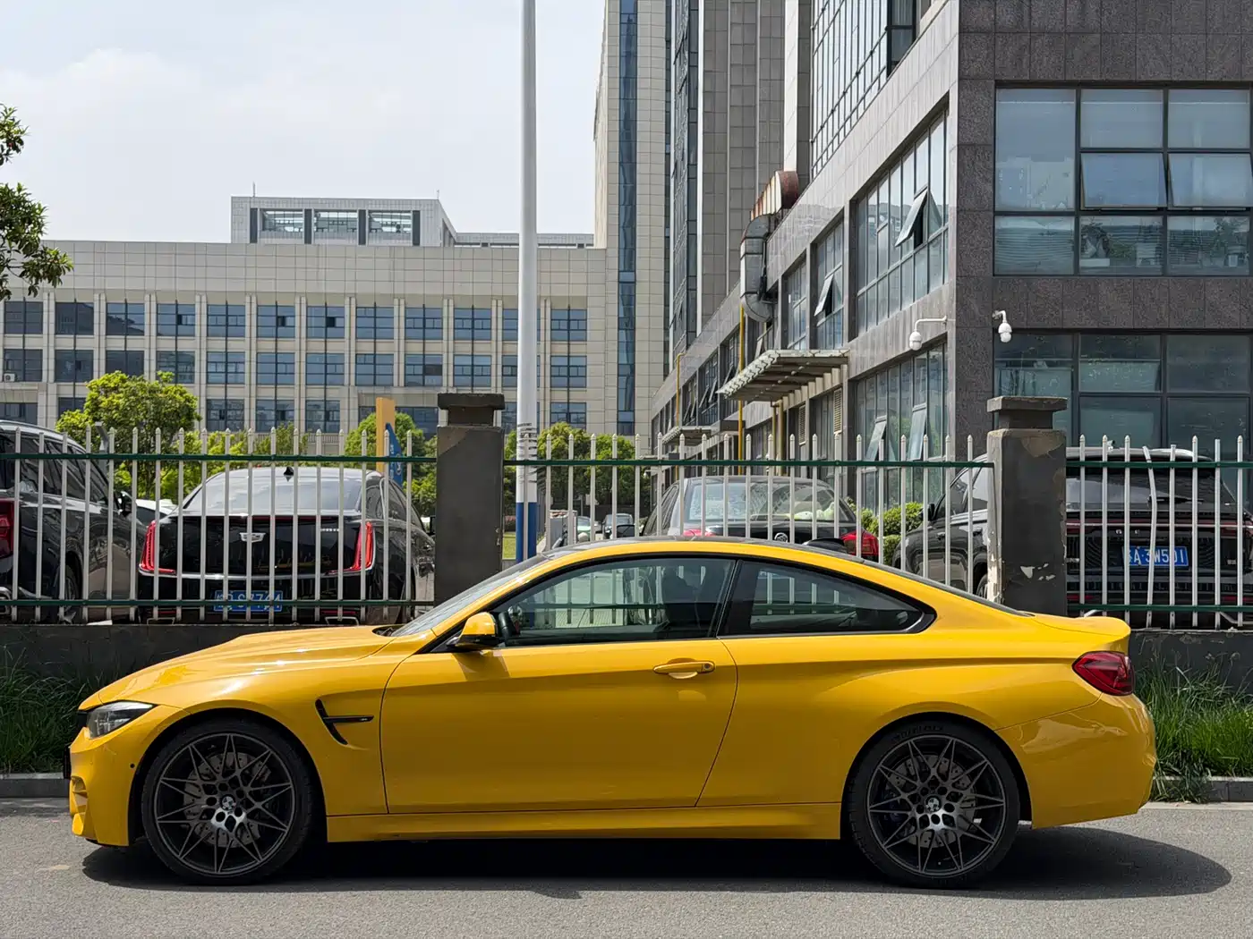 BMW M4 2017 M4 Coupe Fans Limited Edition фото 3