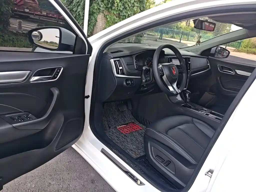 Roewe i6 2019 2020 PLUS 1.6L CVT 4G Connected Glory Flagship Edition