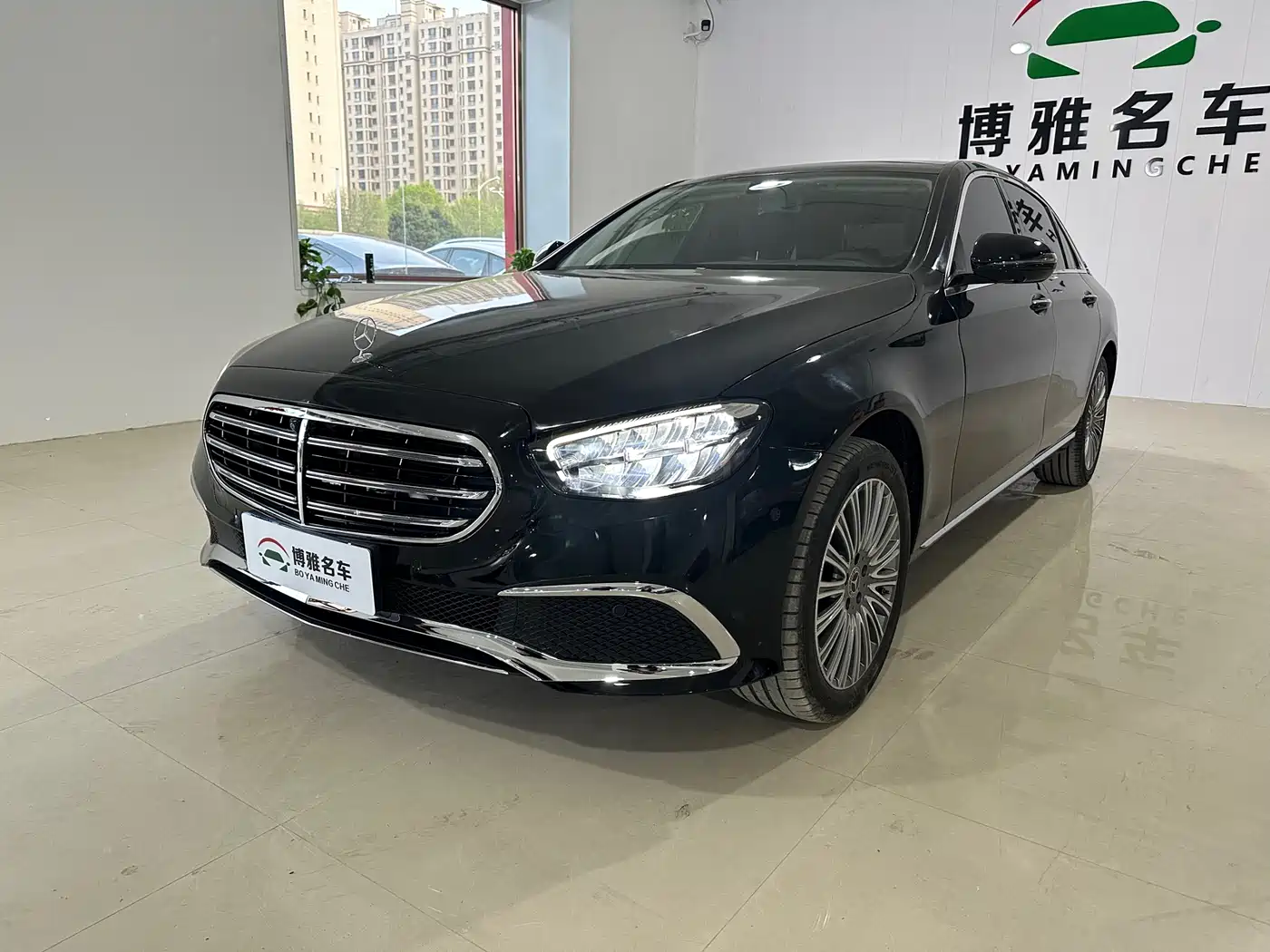 Mercedes-Benz E-Class 2023 E 300 L Luxury фото 3