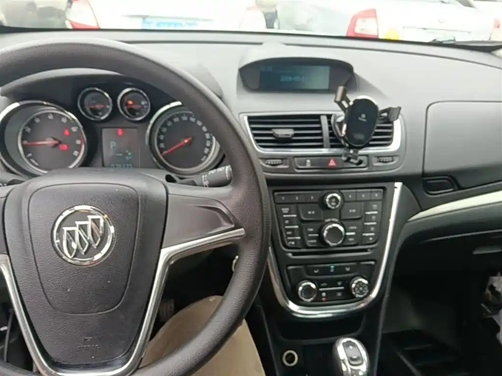 Buick Encore 2014 1.4T Automatic 2WD Urban Elite фото 10