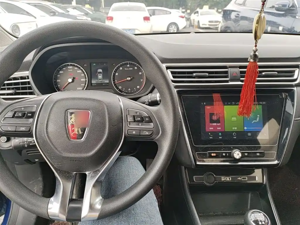 Roewe i5 2019 2019 1.5L Manual 4G Langhao Edition