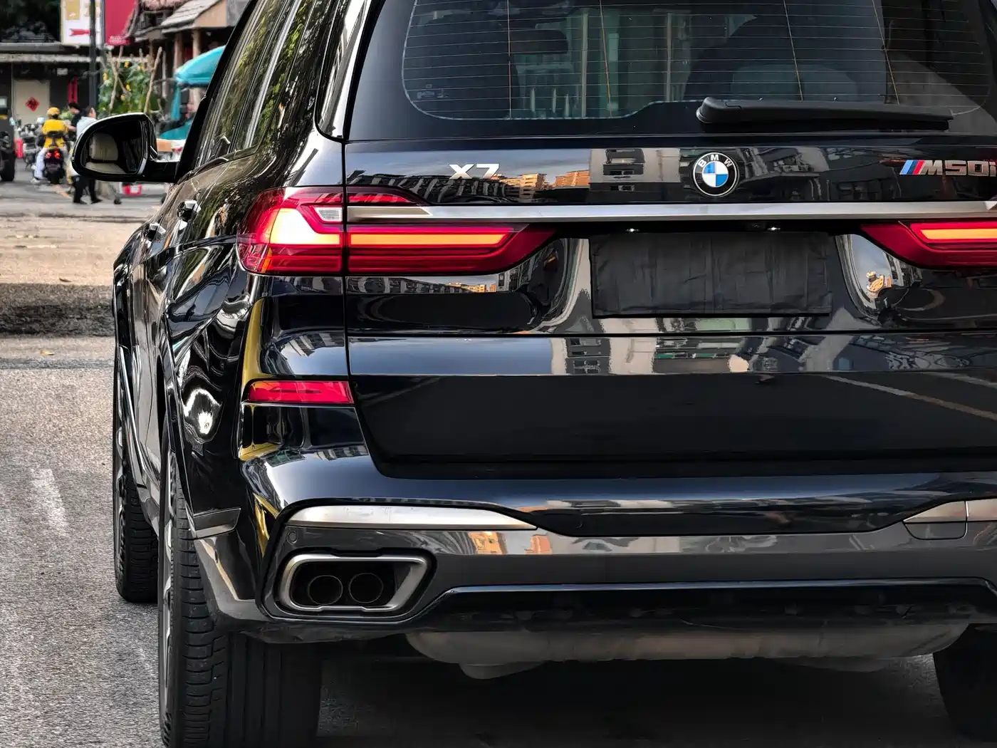 Фото 12 - BMW X7