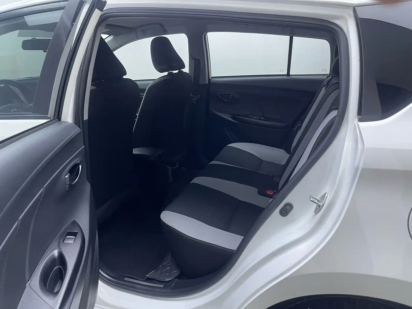 Toyota Yaris, миниатюра 14