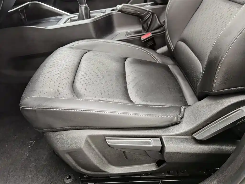 GEELY AUTOMOBILE EMGRAND