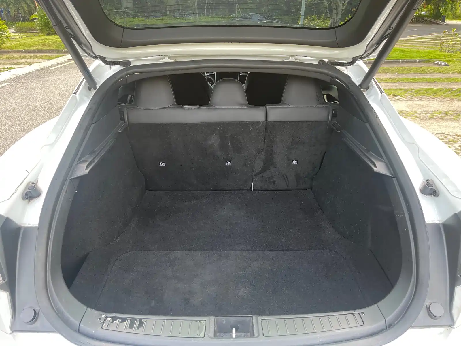 Фото 9 - Tesla Model S