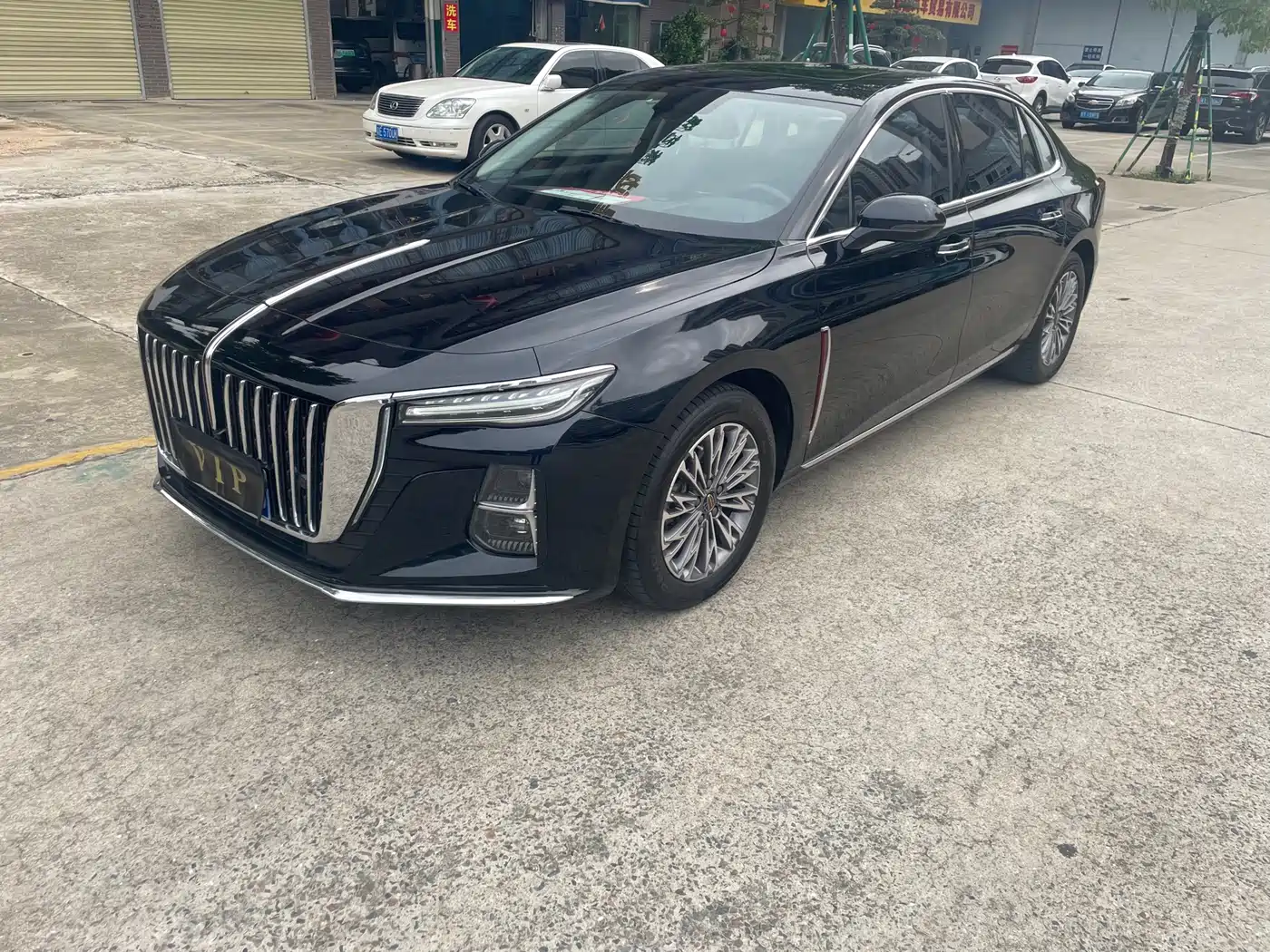 Hongqi H5 2023 1.5T DCT Smart Connect Joy Edition