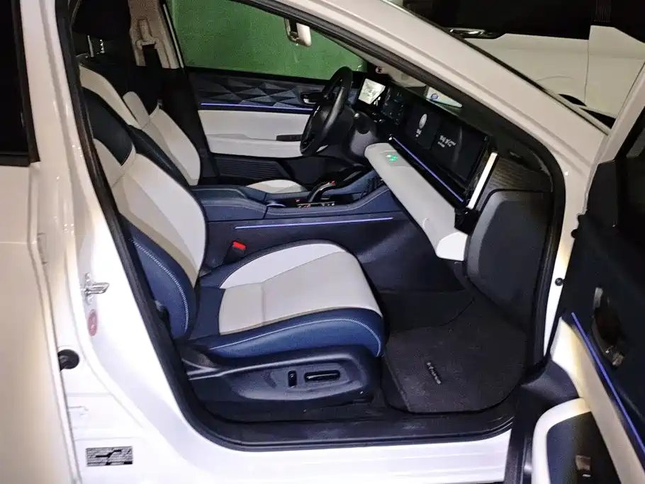 Lingxi L 2025 2026 Top Player Edition + Super Double Upgrade Package