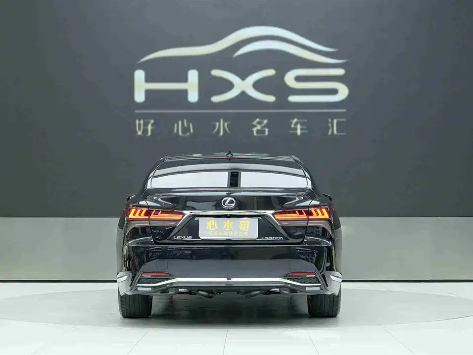 Lexus LS 2021 500h Luxury Edition фото 5