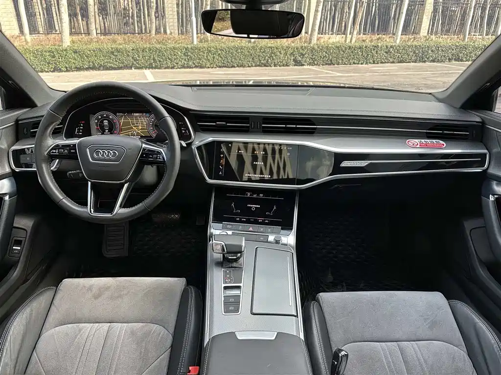 Audi A6L 2019 40 TFSI Luxury Dynamic фото 12