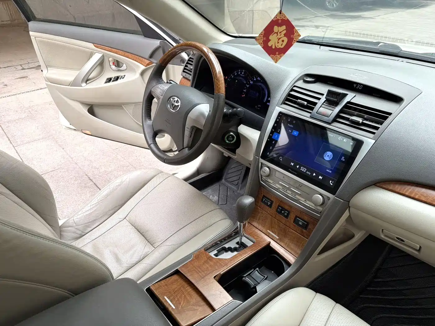Toyota Camry 2010 200E Elite Edition фото 3