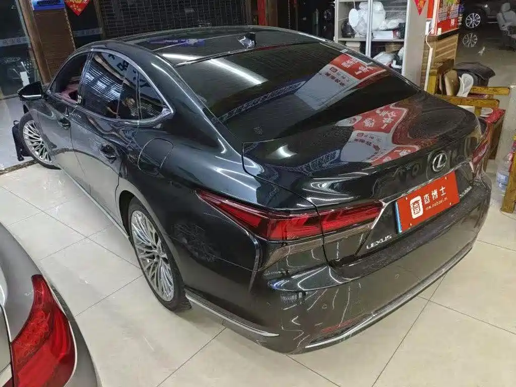 Lexus LS 2025 2024 Model 500h Executive Edition