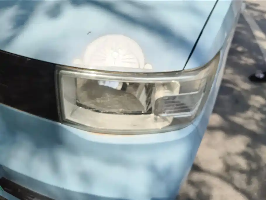 WULING AUTOMOBILE HONGGUANG MINIEV