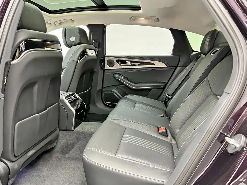 Hongqi H9 2021 2020 2.0T Smart Connection Qi Xiang Edition