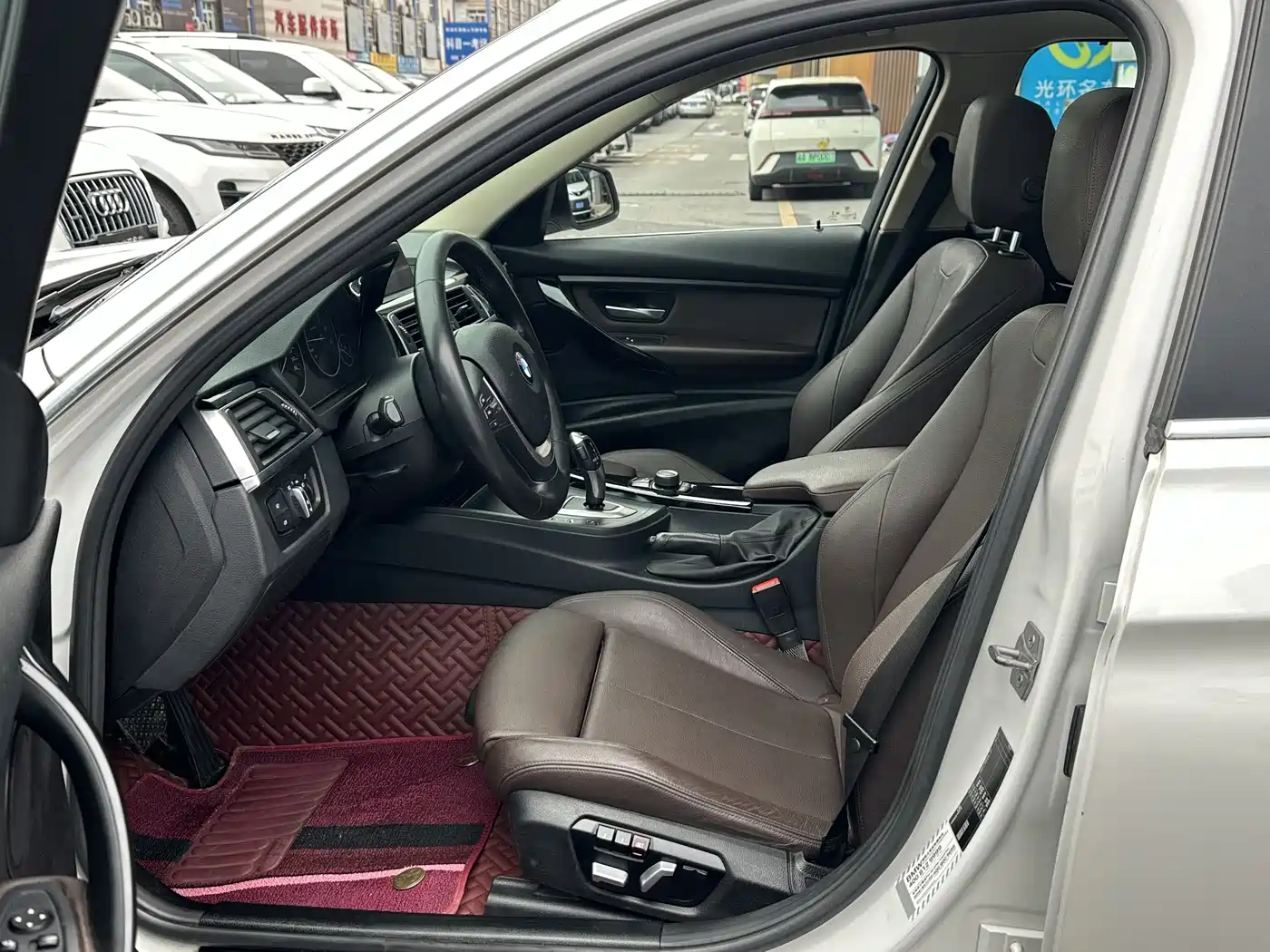 BMW 3 Series 2018 320Li Fashion Style фото 10
