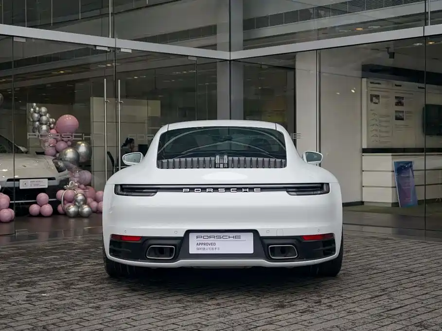 Porsche 911 2023 Carrera 3.0T фото 3