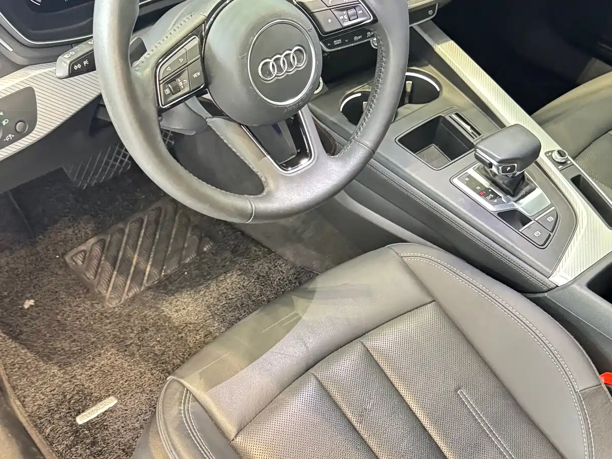 Audi A4L 2020 40 TFSI Fashion Elegance фото 14