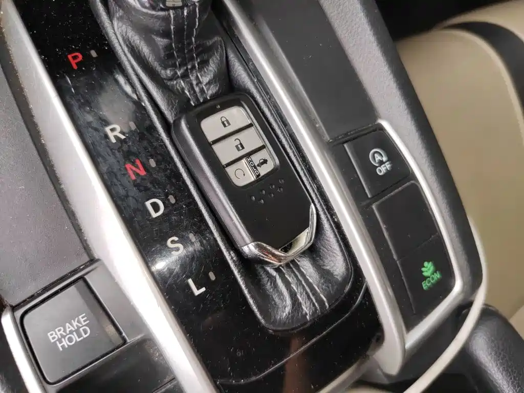 صورة 12 - Honda Civic