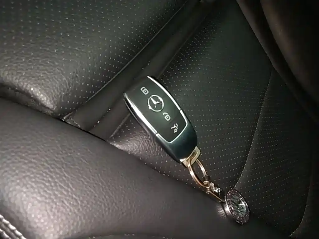 Mercedes-Benz C-Class 2020 Facelift C 260 L Sport фото 9