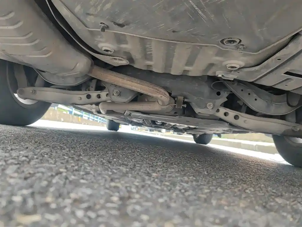 Chevrolet Malibu XL 2018 530T Auto RuiXiang Edition фото 25