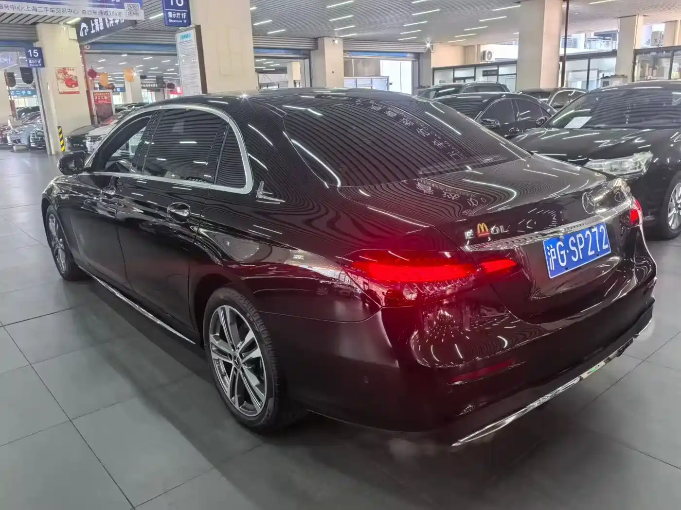 MERCEDES-BENZ E CLASS