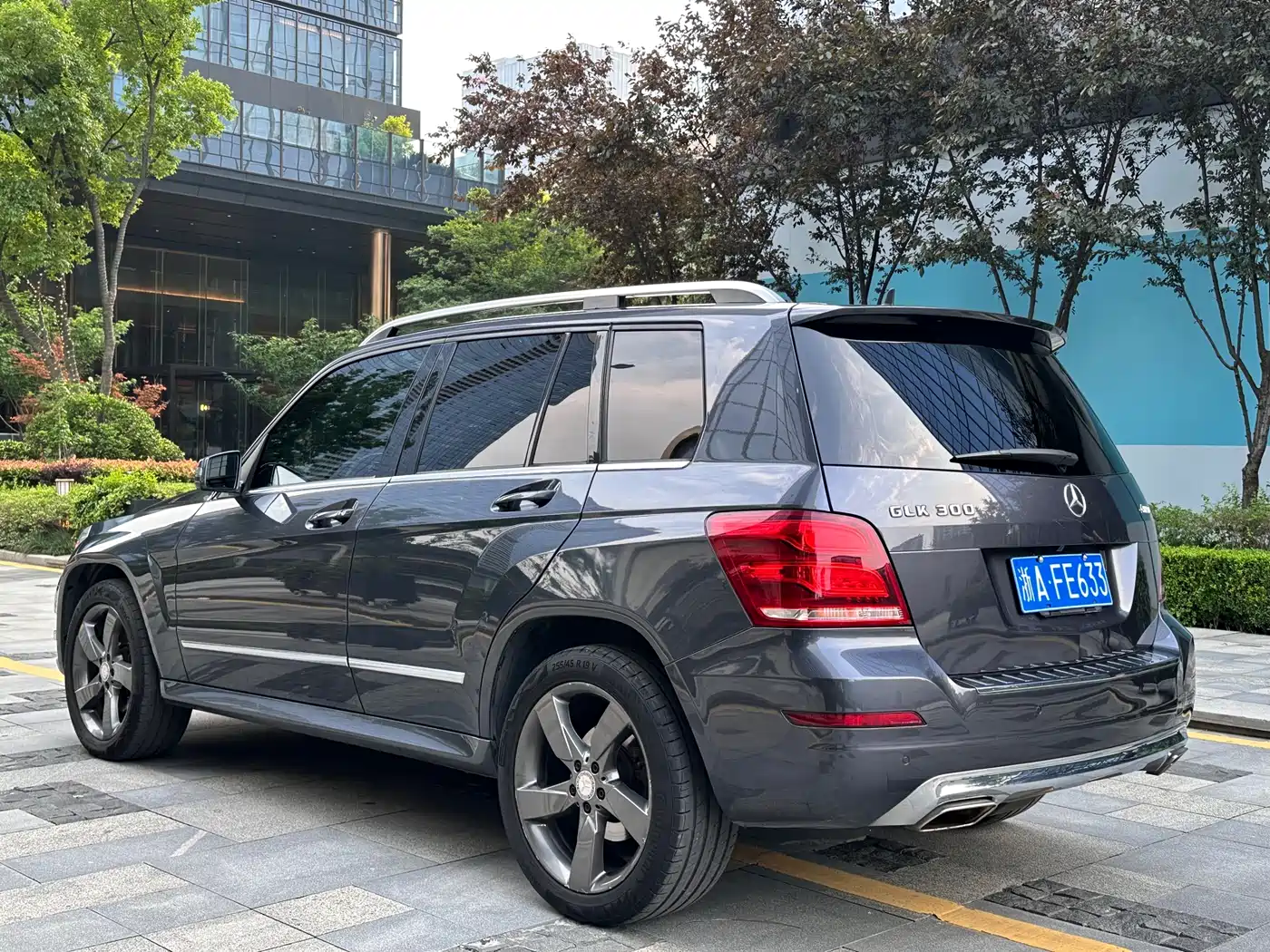 Mercedes-Benz GLK-Class 2013 GLK 300 4MATIC Dynamic Sunroof фото 6