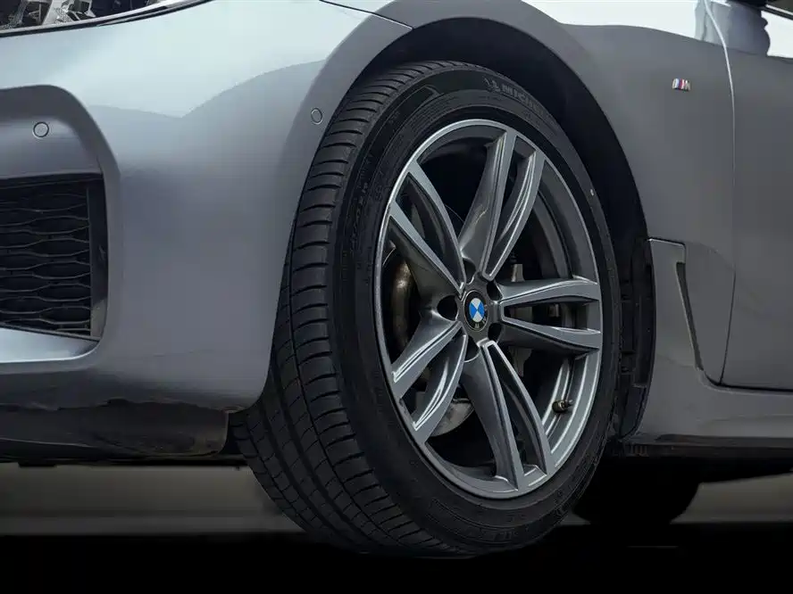 BMW 6 Series GT 2020 630i M Sport Package фото 7