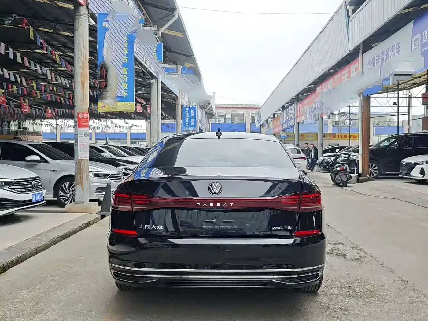 Фото 8 - Volkswagen Passat