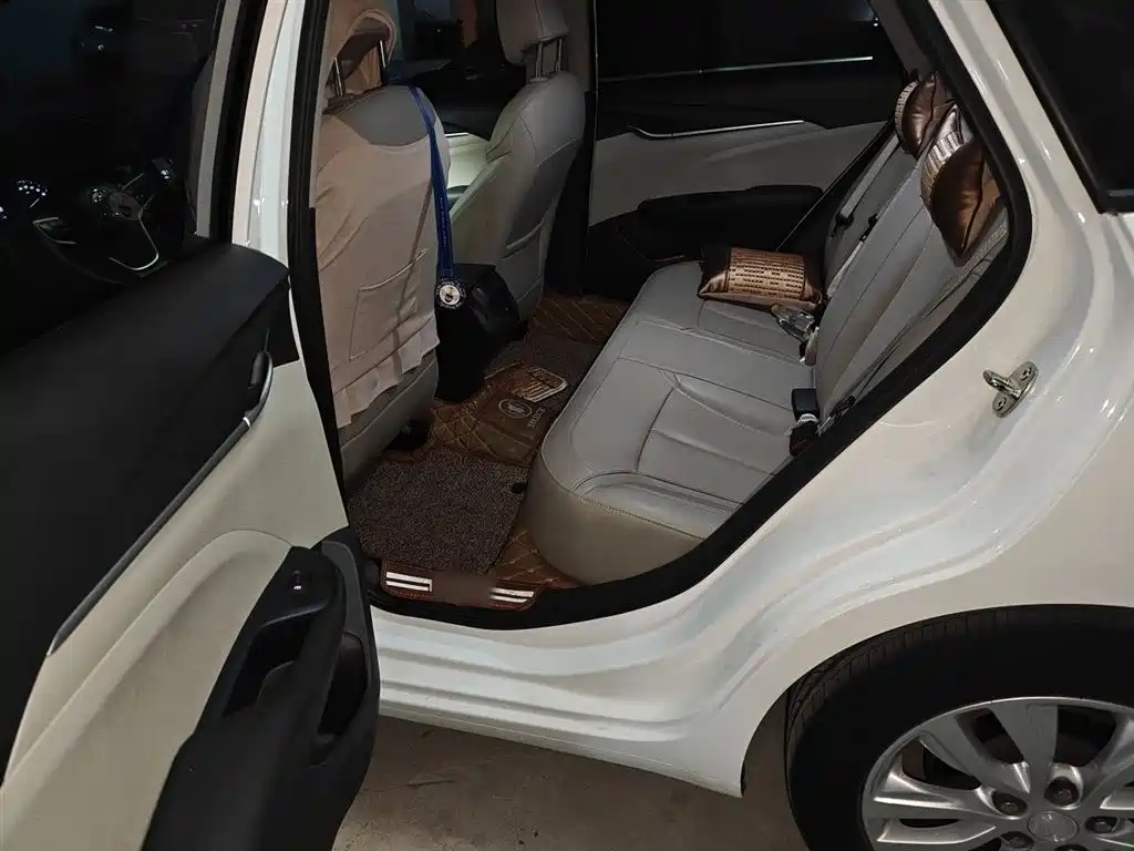 Buick Excelle 2019 15T DCT Connected Elite Type China VI фото 15