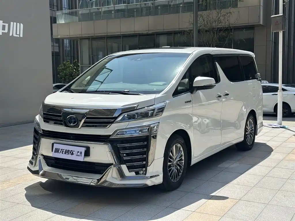 Toyota Vellfire 2020 Twin Engine 2.5L HV Premium Edition фото 3