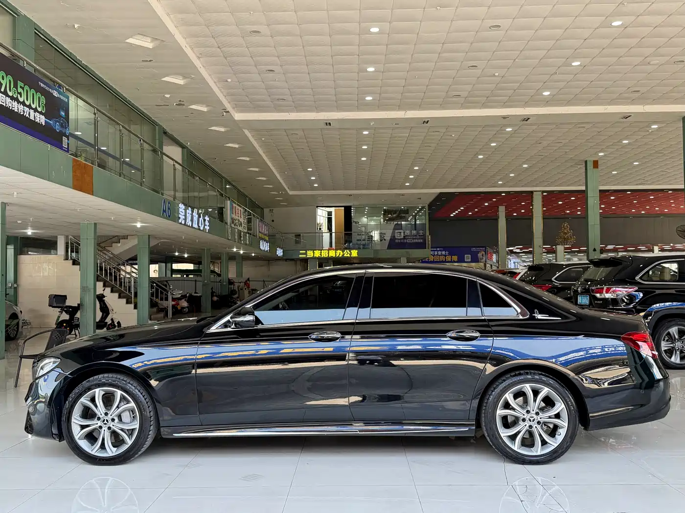 Mercedes-Benz E-Class 2020 E 300 L Sport Luxury Model фото 15