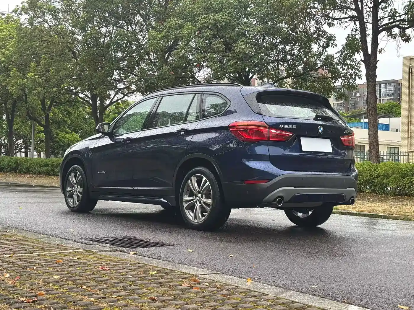 Фото 9 - BMW X1