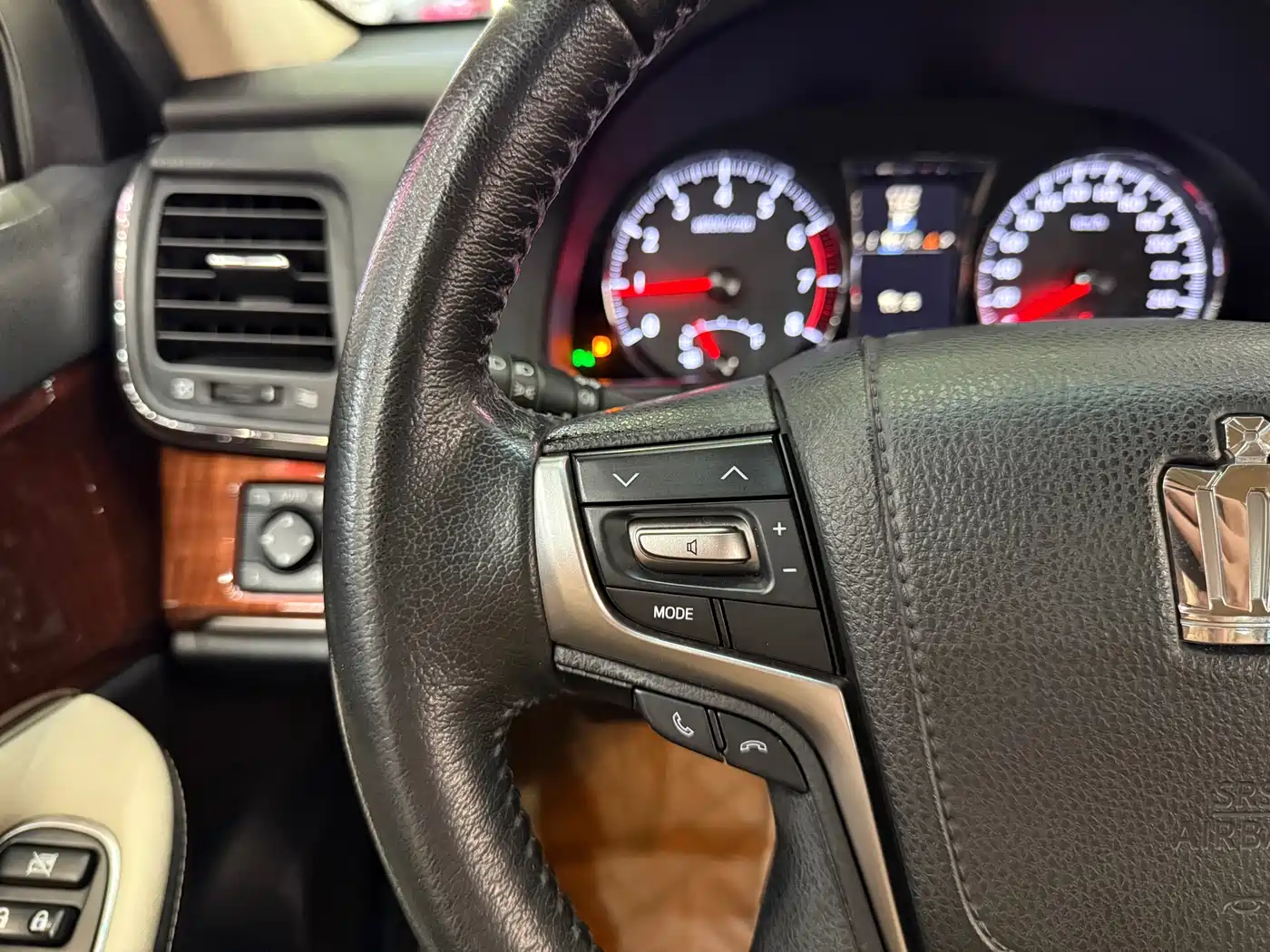 Toyota Crown 2015 2.0T Fashion фото 9