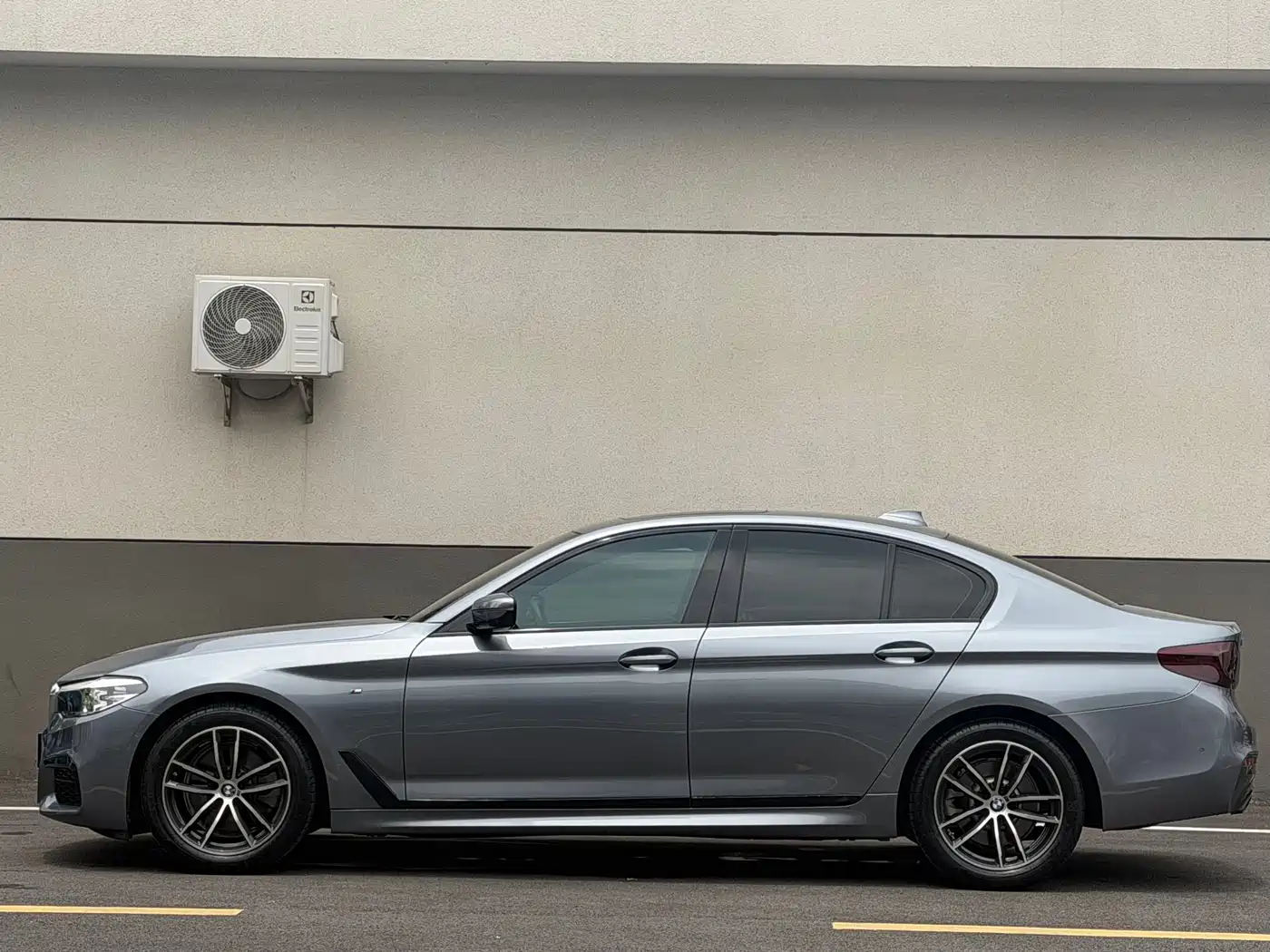 BMW 5 Series (Import) 2019 Facelift 525i M Sport Package фото 3