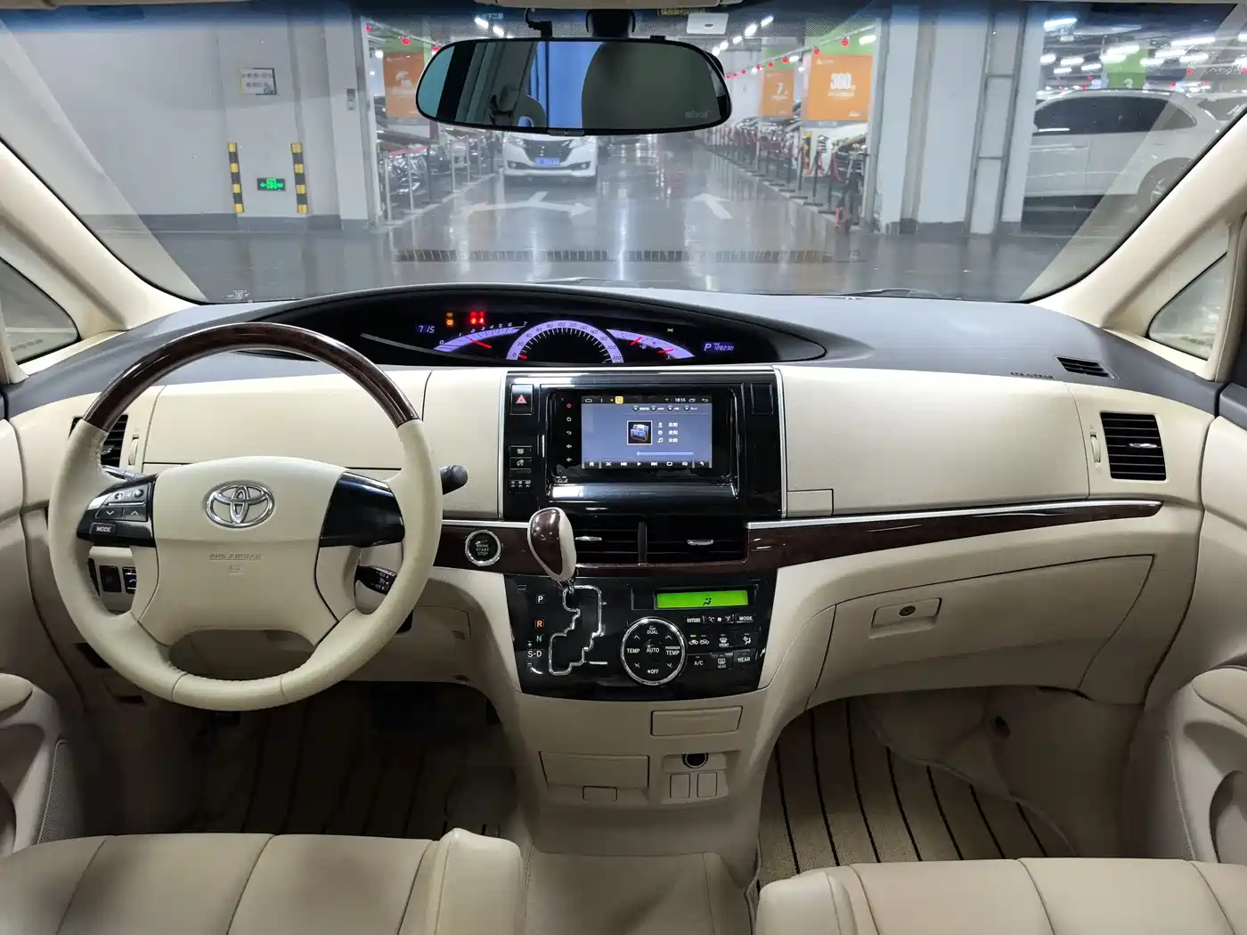 Toyota Previa 2012 2.4L 7-Seater Luxury Edition фото 9