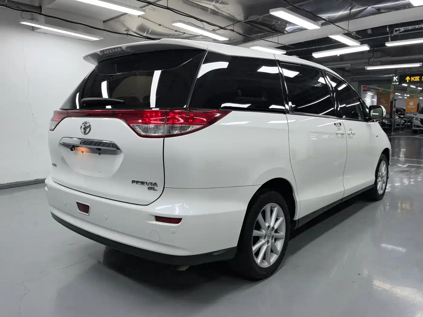 Toyota Previa 2012 2.4L 7-Seater Luxury Edition фото 16