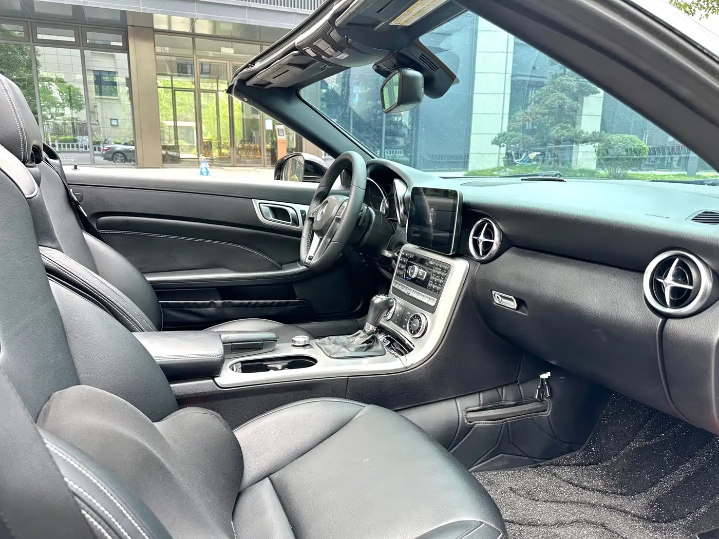 Mercedes-Benz SLK-Class 2012 2011 SLK 200 Fashion