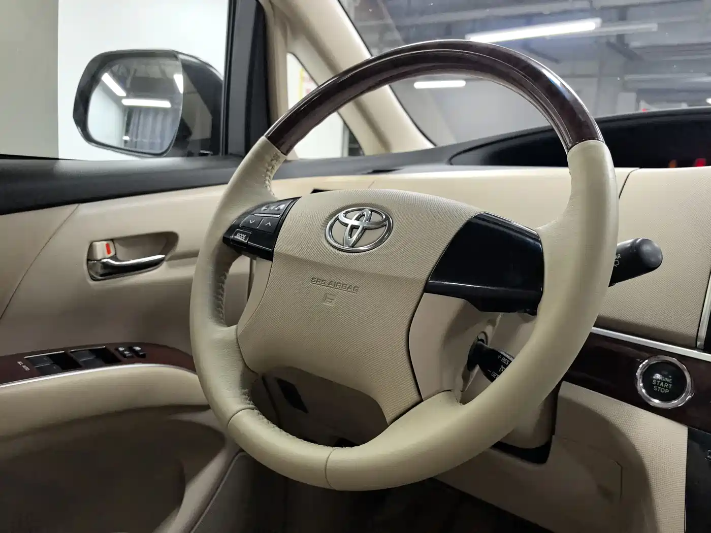 Toyota Previa 2012 2.4L 7-Seater Luxury Edition фото 10
