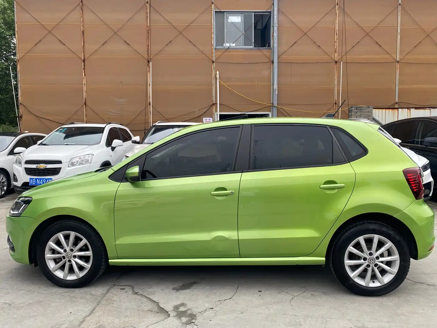 Volkswagen Polo 2013 1.6L Automatic Comfort Edition фото 12