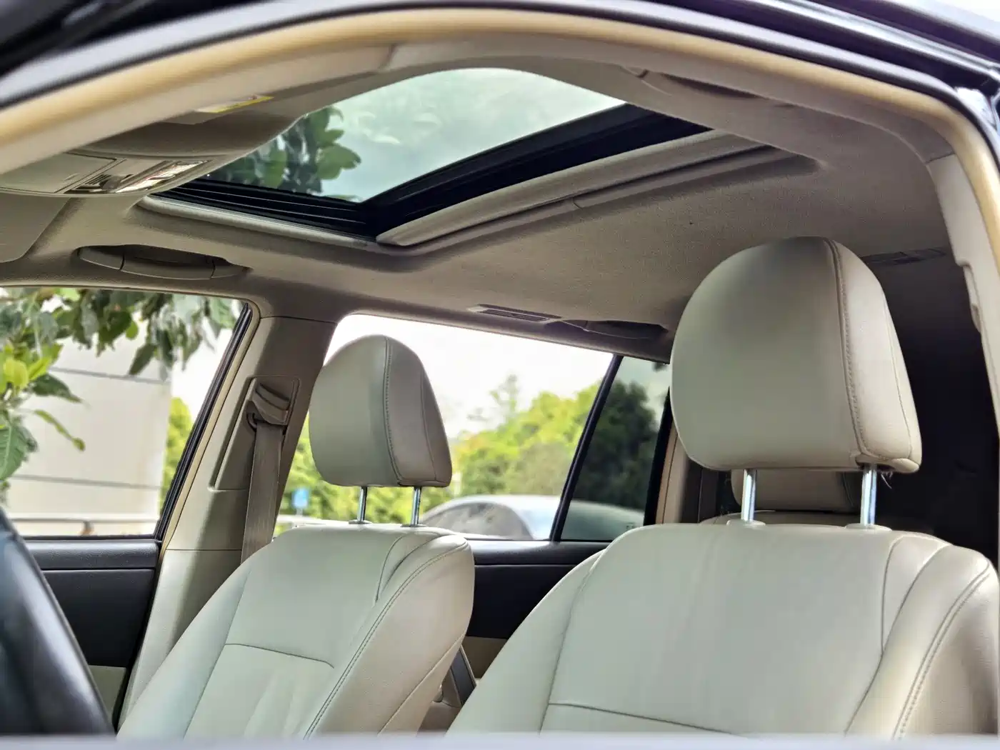 Toyota Highlander 2009 3.5L 4WD 7-seater Luxury Edition фото 21