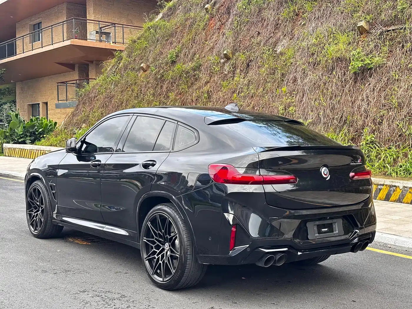 BMW X4 M 2022 X4 M Competition фото 14