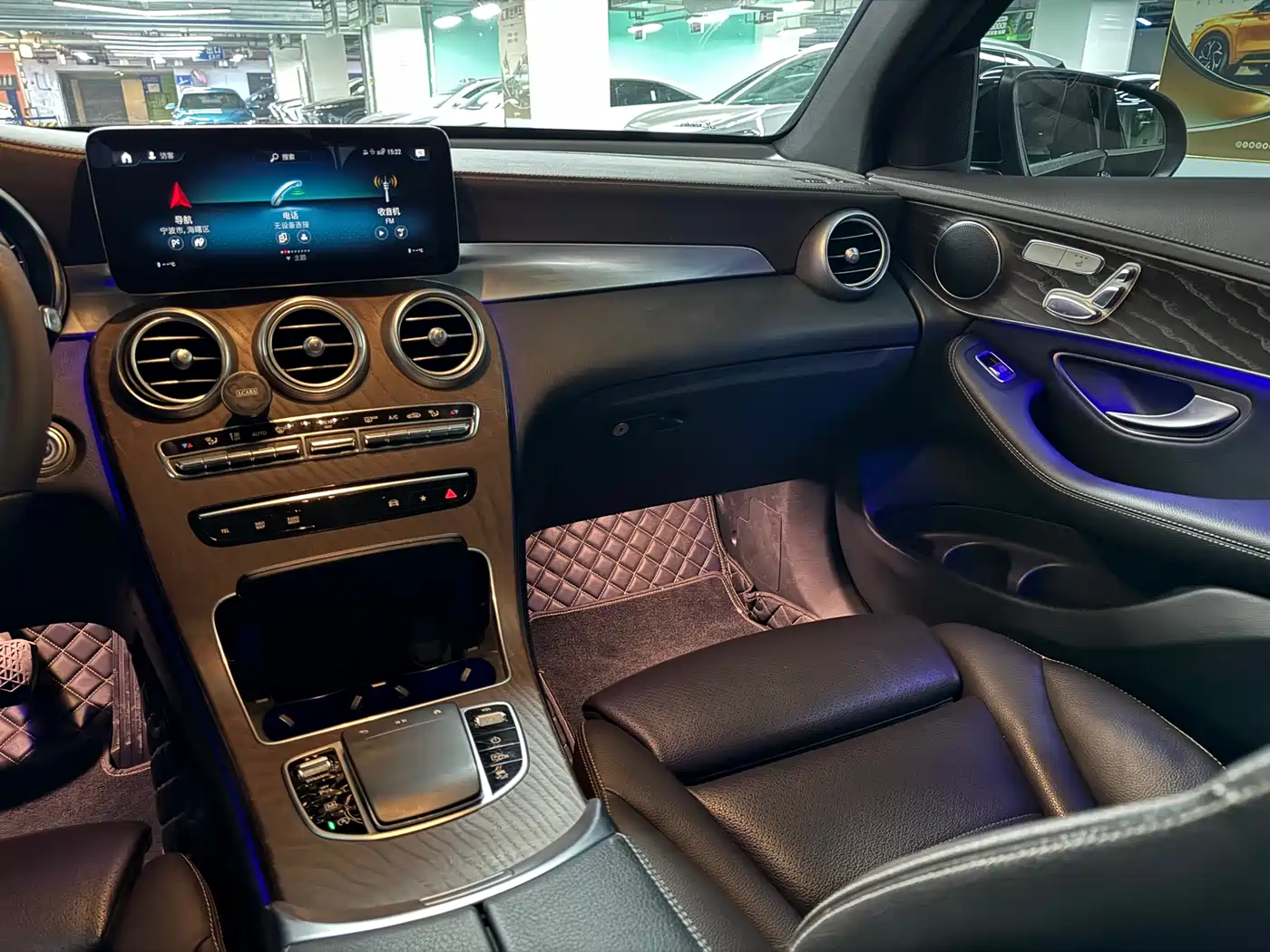 Mercedes-Benz GLC 2021 GLC 300 L 4MATIC Sporty фото 7