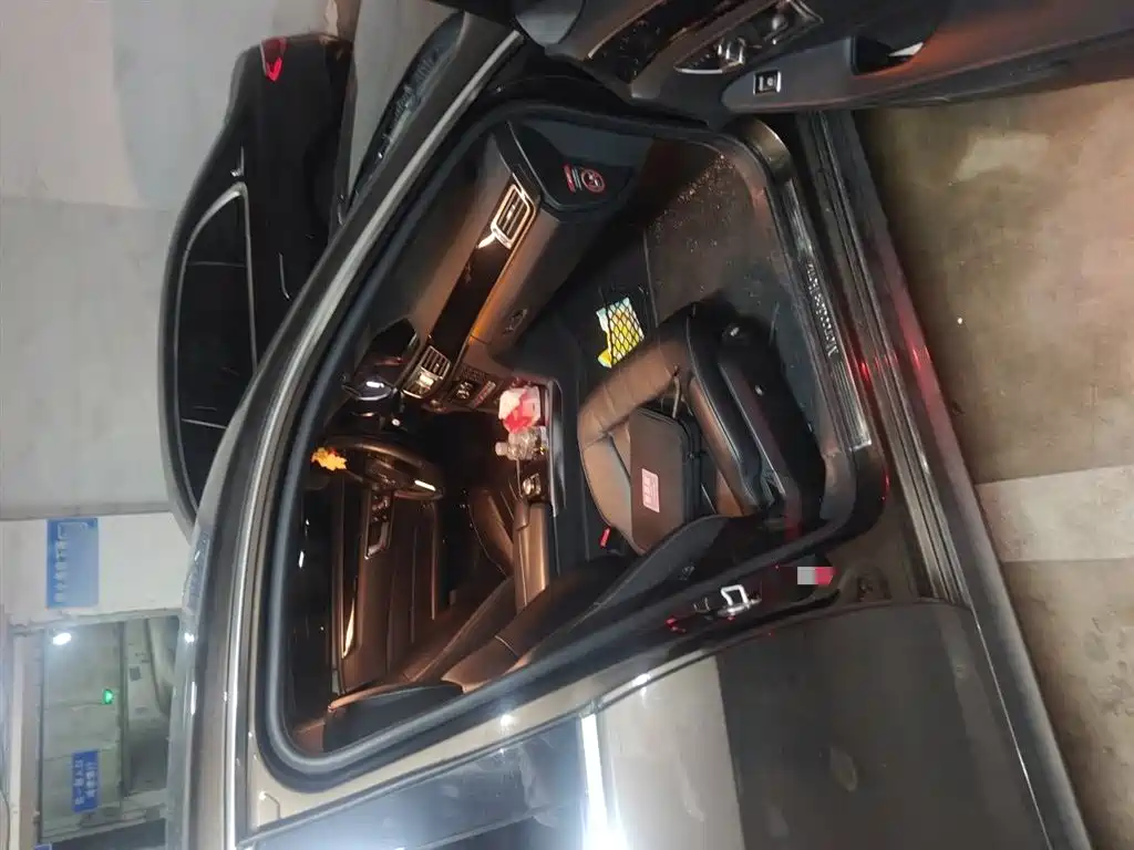 Mercedes-Benz E-Class 2015 E 260 L Sport фото 20