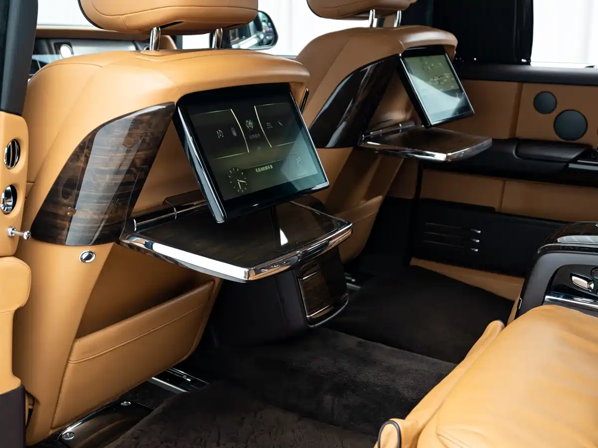 Фото 15 - Rolls-Royce Phantom