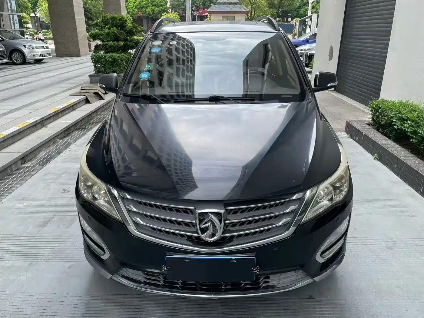 Baojun 560 2017 2016 1.5T Manual Luxury