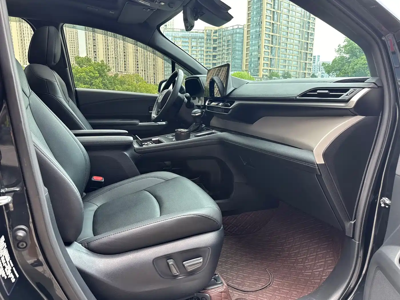 Toyota Granvia 2023 2023 2.5L Hybrid Flagship VIP Edition