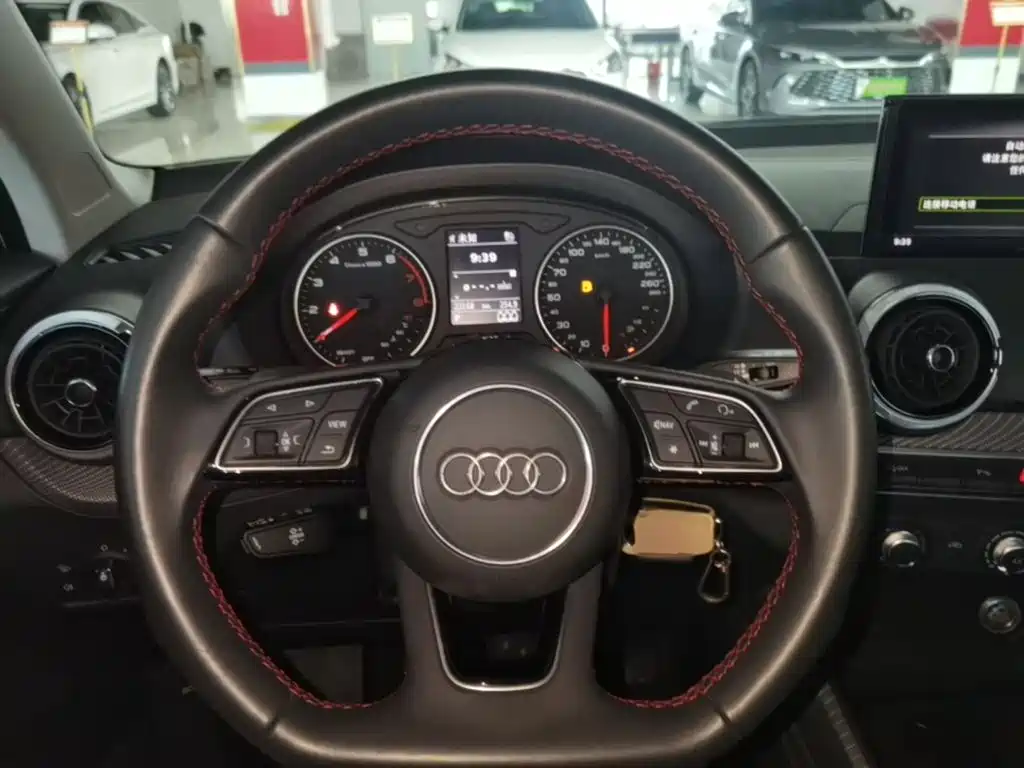 Audi Q2L 2024 2024 35TFSI Progressive Sport