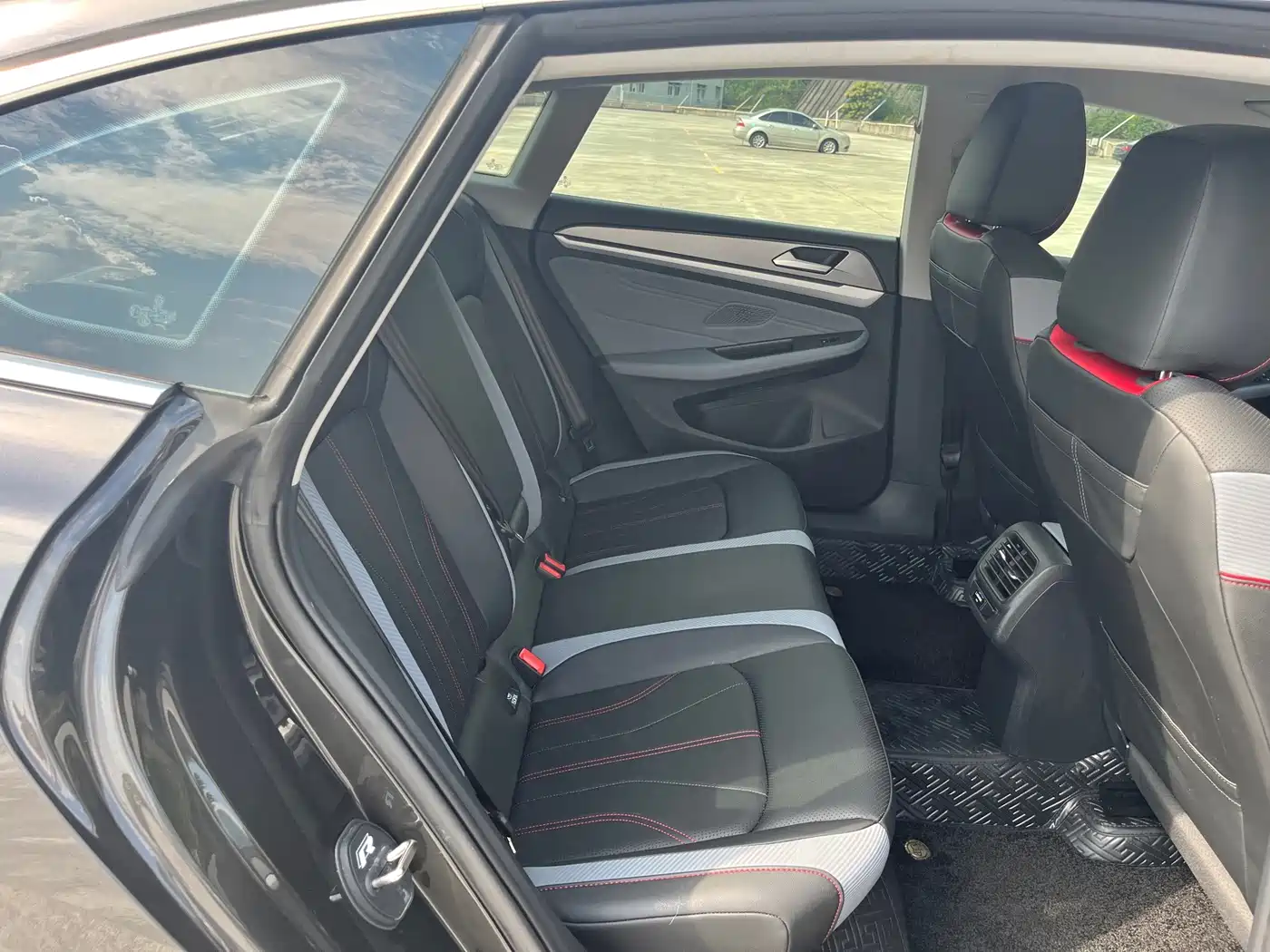 Volkswagen Lamando 2025 2025 Model Year Lamando L 280TSI DSG Cool & Spicy PLUS Edition